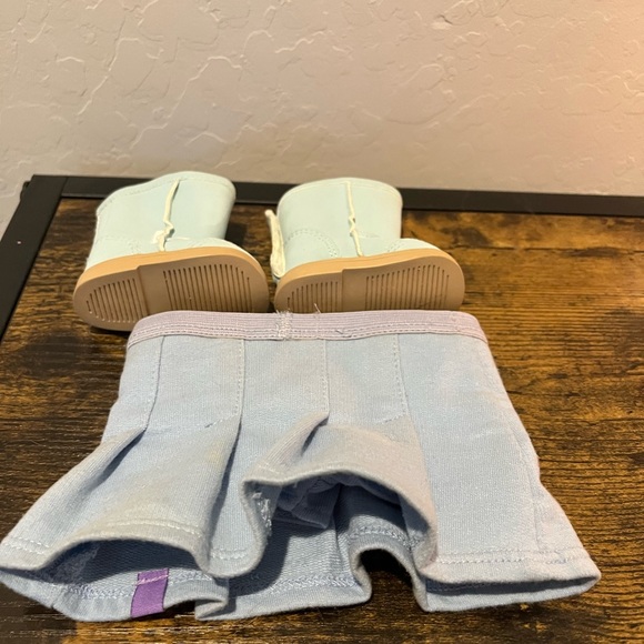 American Girl Doll - Picture 16 of 16